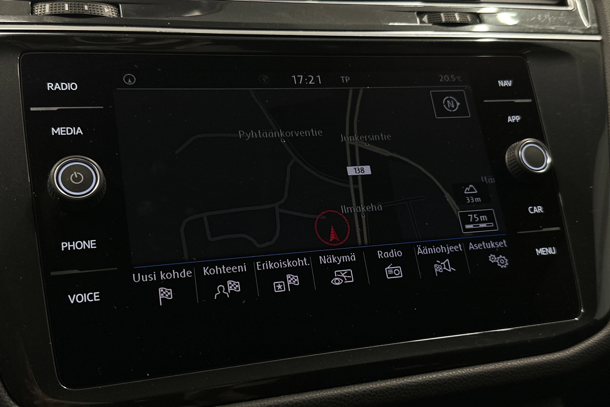 Sininen Volkswagen Tiguan Allspace 2020 kuva 22.