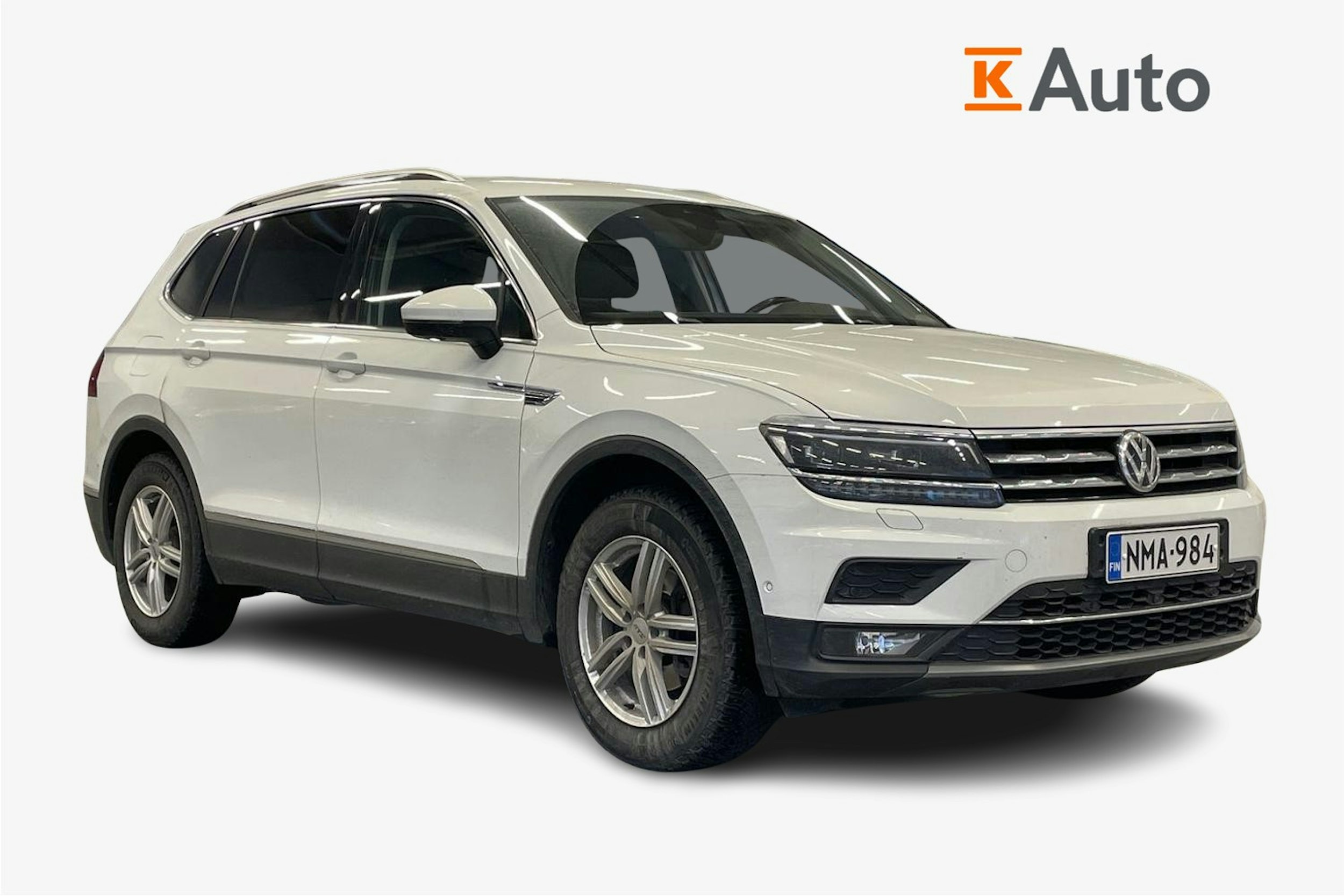 Valkoinen Volkswagen Tiguan Allspace 2020 kuva 1.