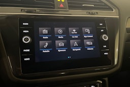 Valkoinen Volkswagen Tiguan Allspace 2020 kuva 11.