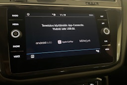 Valkoinen Volkswagen Tiguan Allspace 2020 kuva 12.