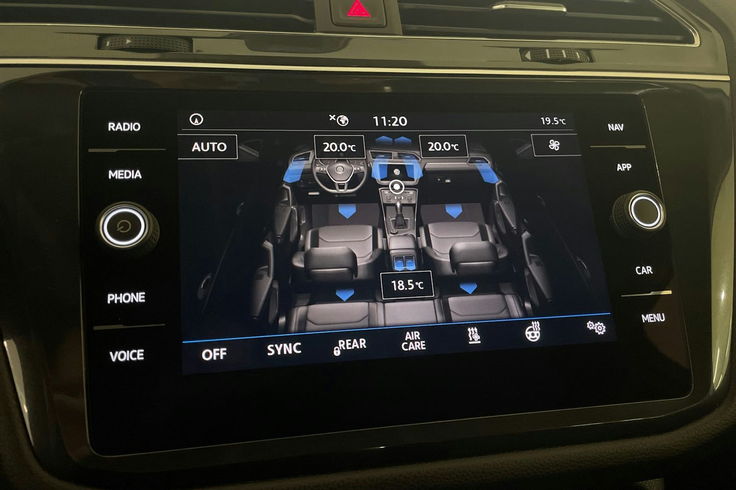 Valkoinen Volkswagen Tiguan Allspace 2020 kuva 16.