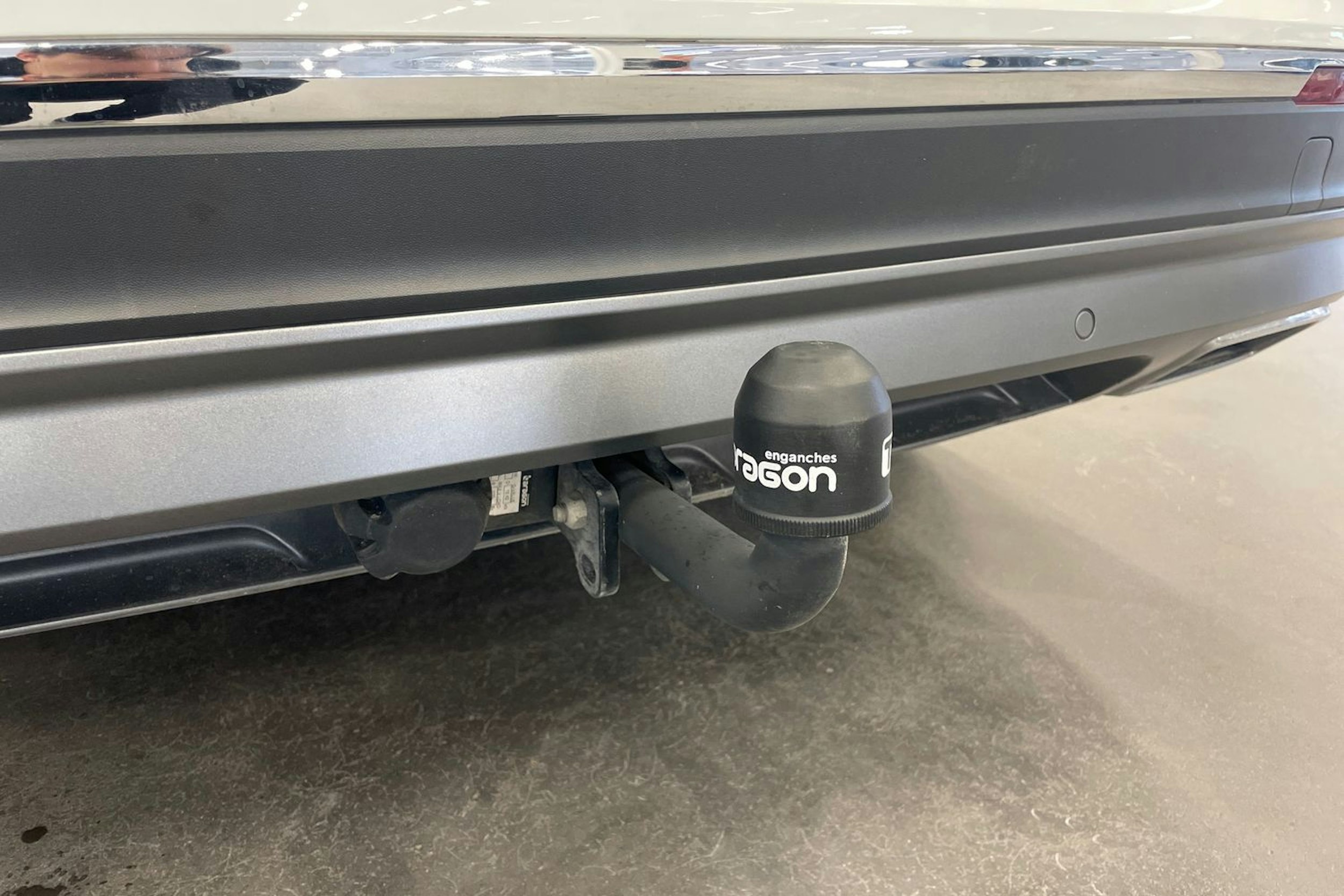 Valkoinen Volkswagen Tiguan Allspace 2020 kuva 20.