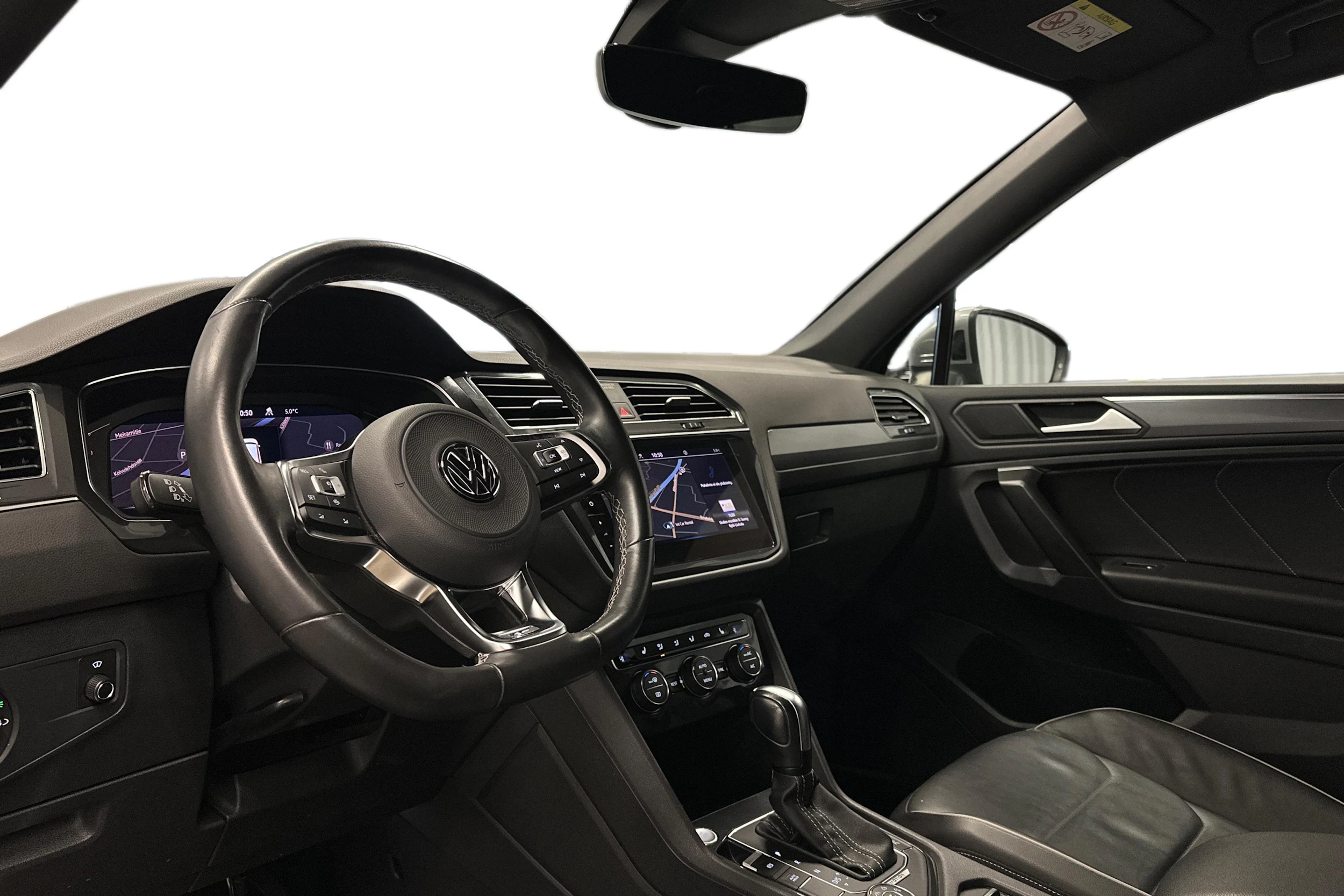 musta Volkswagen Tiguan Allspace 2021 kuva 6.