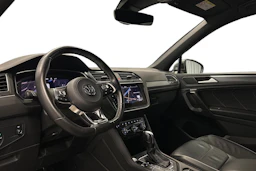 musta Volkswagen Tiguan Allspace 2021 kuva 6.