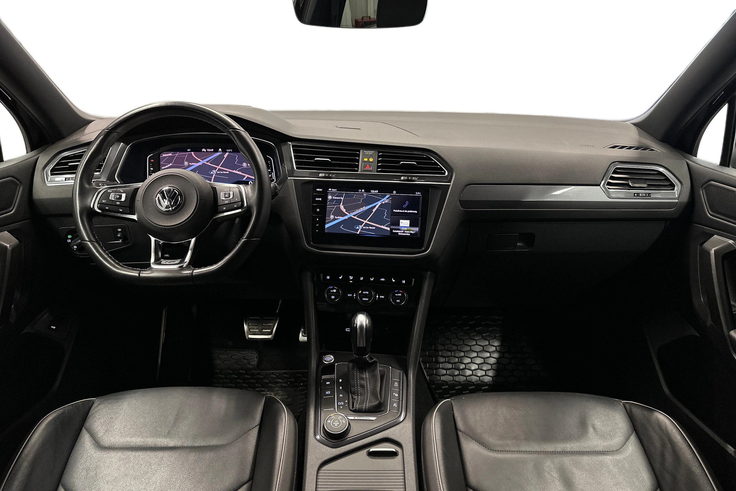 musta Volkswagen Tiguan Allspace 2021 kuva 7.