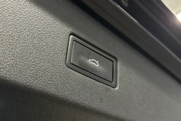 musta Volkswagen Tiguan Allspace 2021 kuva 12.