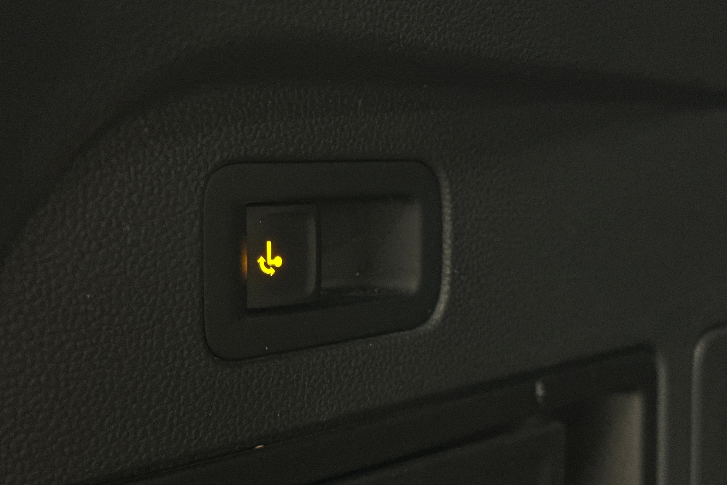 musta Volkswagen Tiguan Allspace 2021 kuva 13.