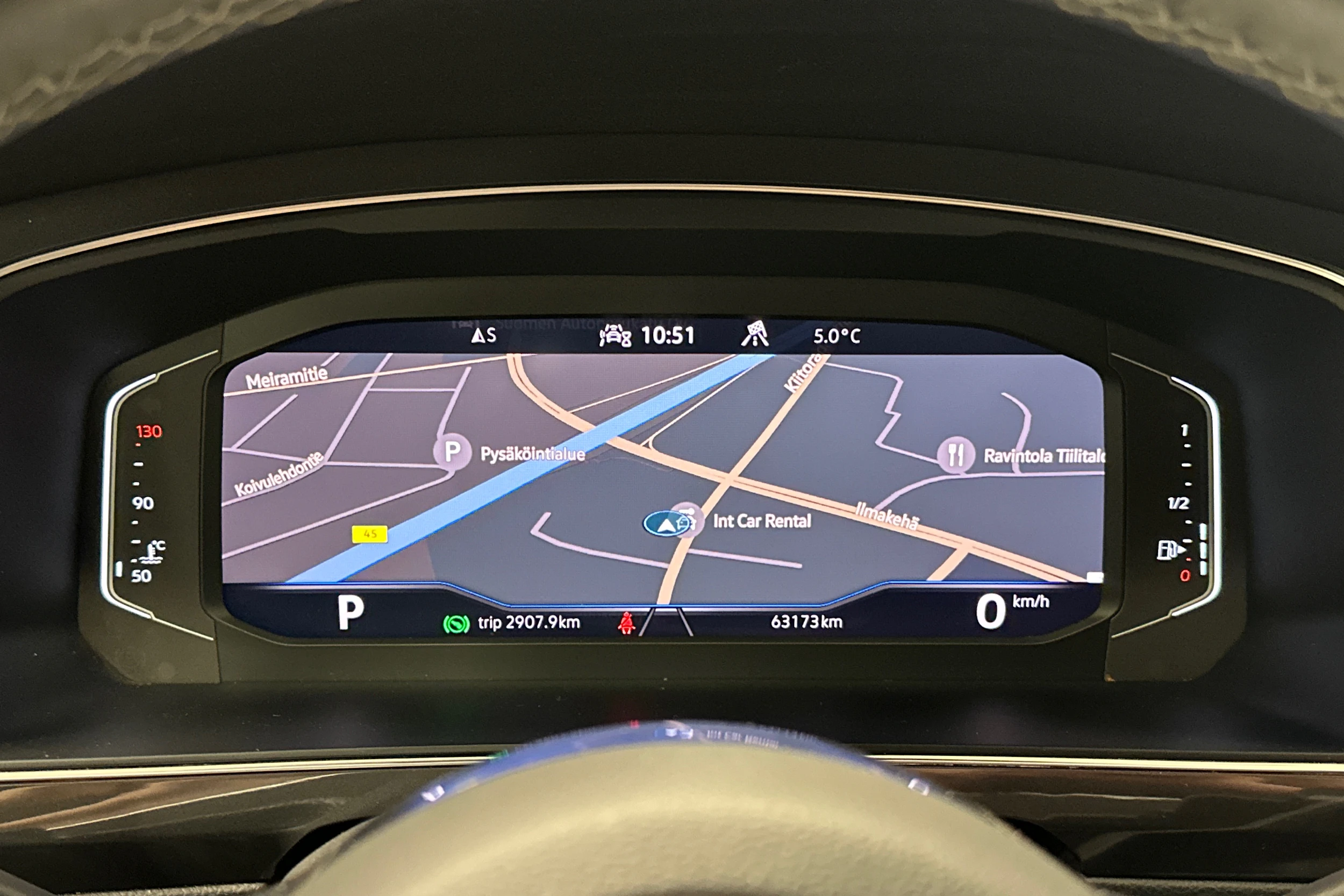 musta Volkswagen Tiguan Allspace 2021 kuva 22.