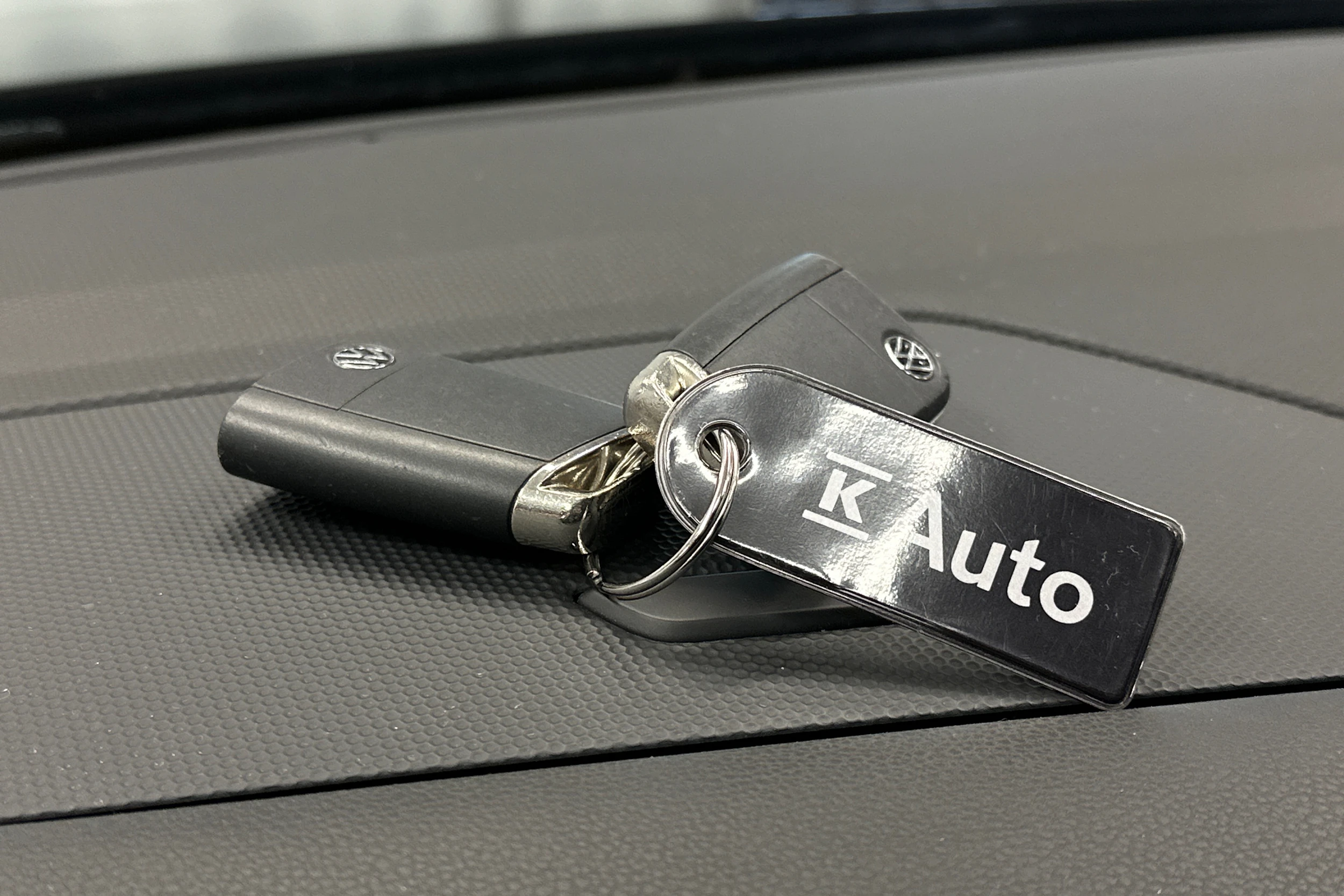 musta Volkswagen Tiguan Allspace 2021 kuva 31.