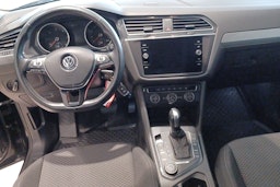 musta Volkswagen Tiguan Allspace 2021 kuva 9.