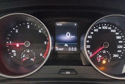 musta Volkswagen Tiguan Allspace 2021 kuva 14.