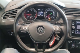 musta Volkswagen Tiguan Allspace 2021 kuva 15.