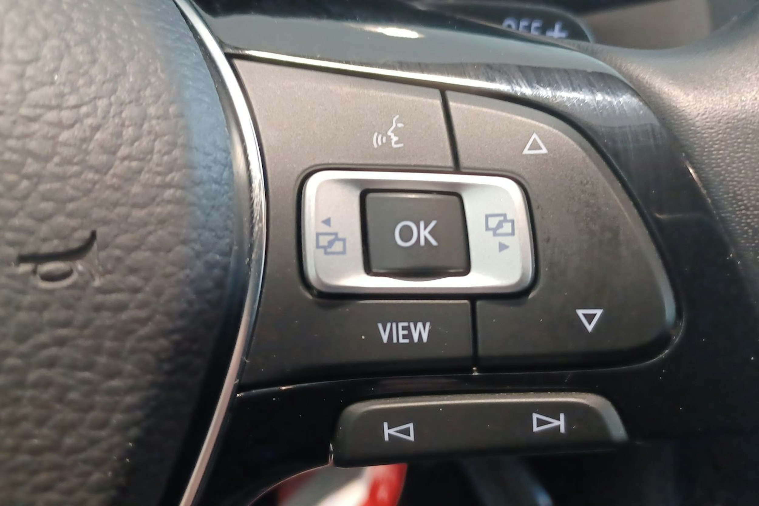 musta Volkswagen Tiguan Allspace 2021 kuva 17.