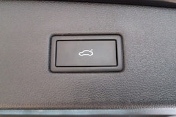musta Volkswagen Tiguan Allspace 2021 kuva 31.