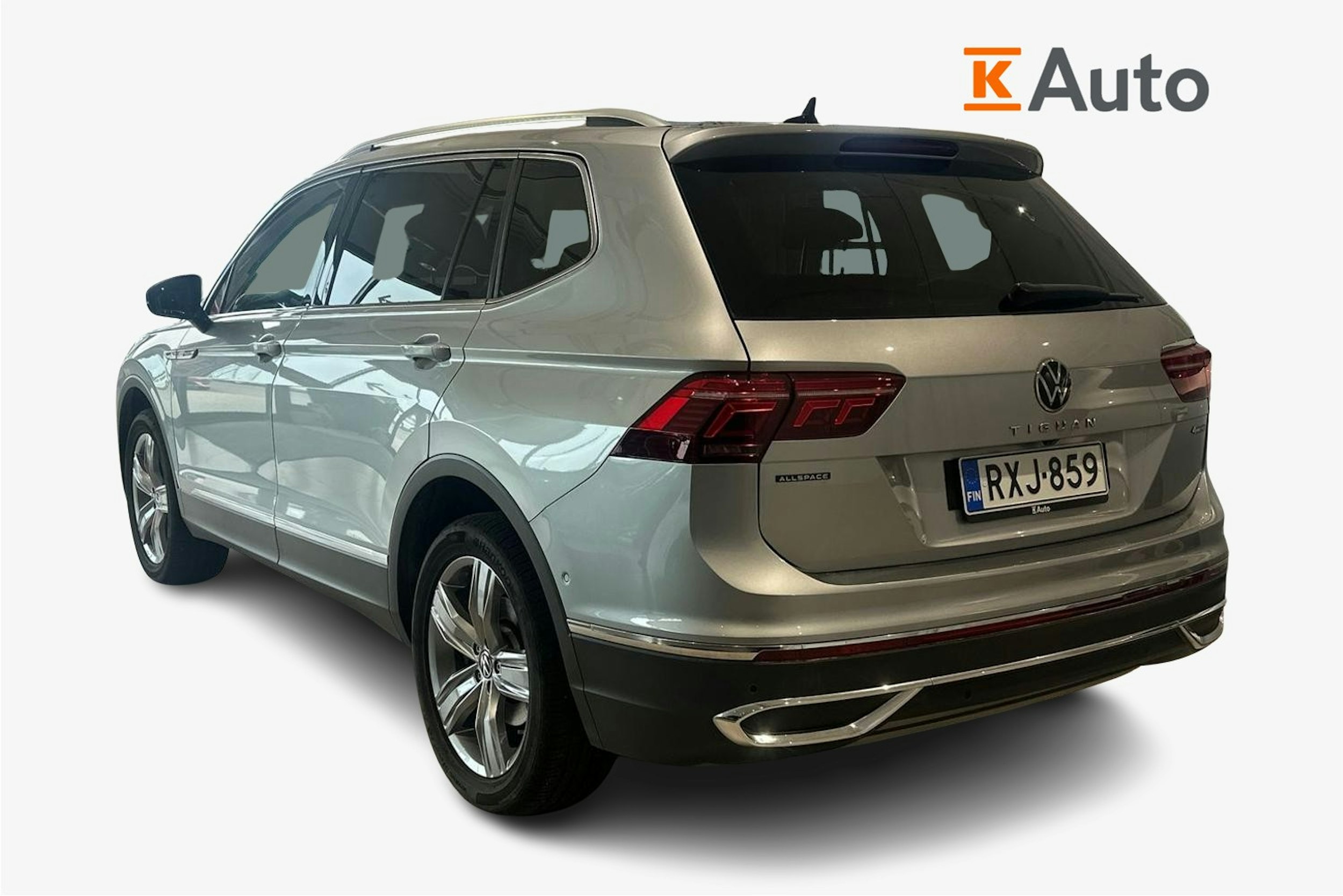 harmaa Volkswagen Tiguan Allspace 2023 kuva 2.