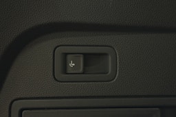 met. hopea Volkswagen Tiguan Allspace 2024 kuva 16.
