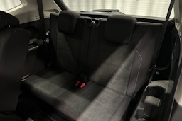 met. hopea Volkswagen Tiguan Allspace 2024 kuva 17.