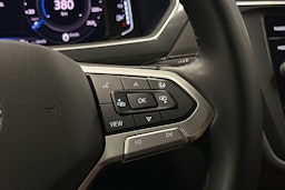 met. hopea Volkswagen Tiguan Allspace 2024 kuva 22.