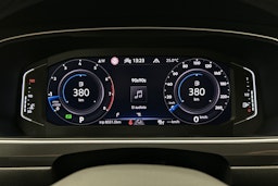 met. hopea Volkswagen Tiguan Allspace 2024 kuva 23.