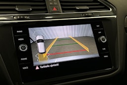 met. hopea Volkswagen Tiguan Allspace 2024 kuva 29.