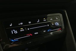 met. hopea Volkswagen Tiguan Allspace 2024 kuva 31.
