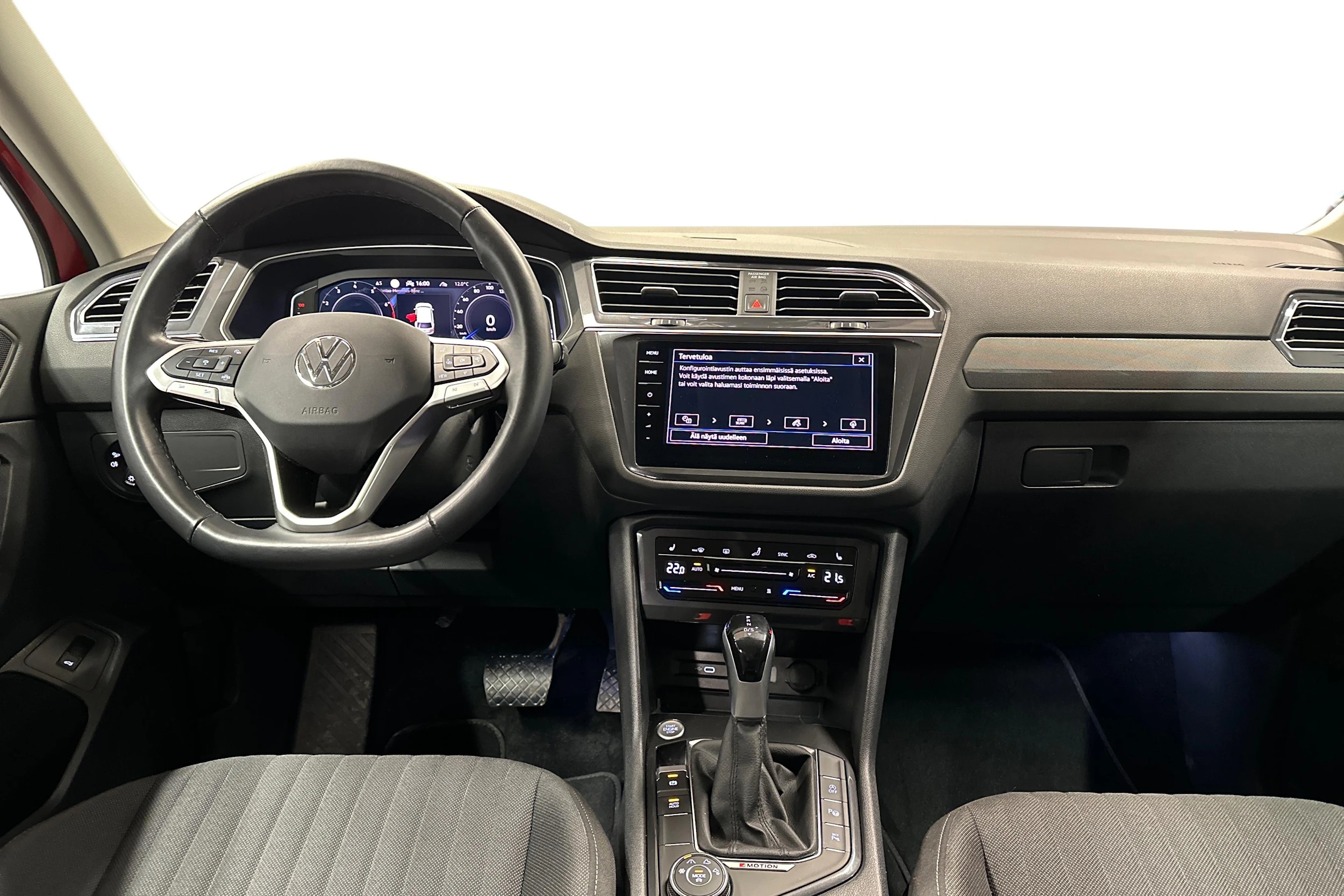 punainen Volkswagen Tiguan Allspace 2024 kuva 7.