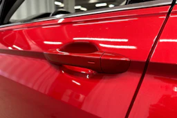 punainen Volkswagen Tiguan Allspace 2024 kuva 28.