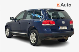 sininen Volkswagen Touareg 2005 kuva 2.