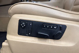 sininen Volkswagen Touareg 2005 kuva 13.