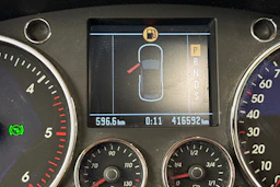 sininen Volkswagen Touareg 2005 kuva 16.