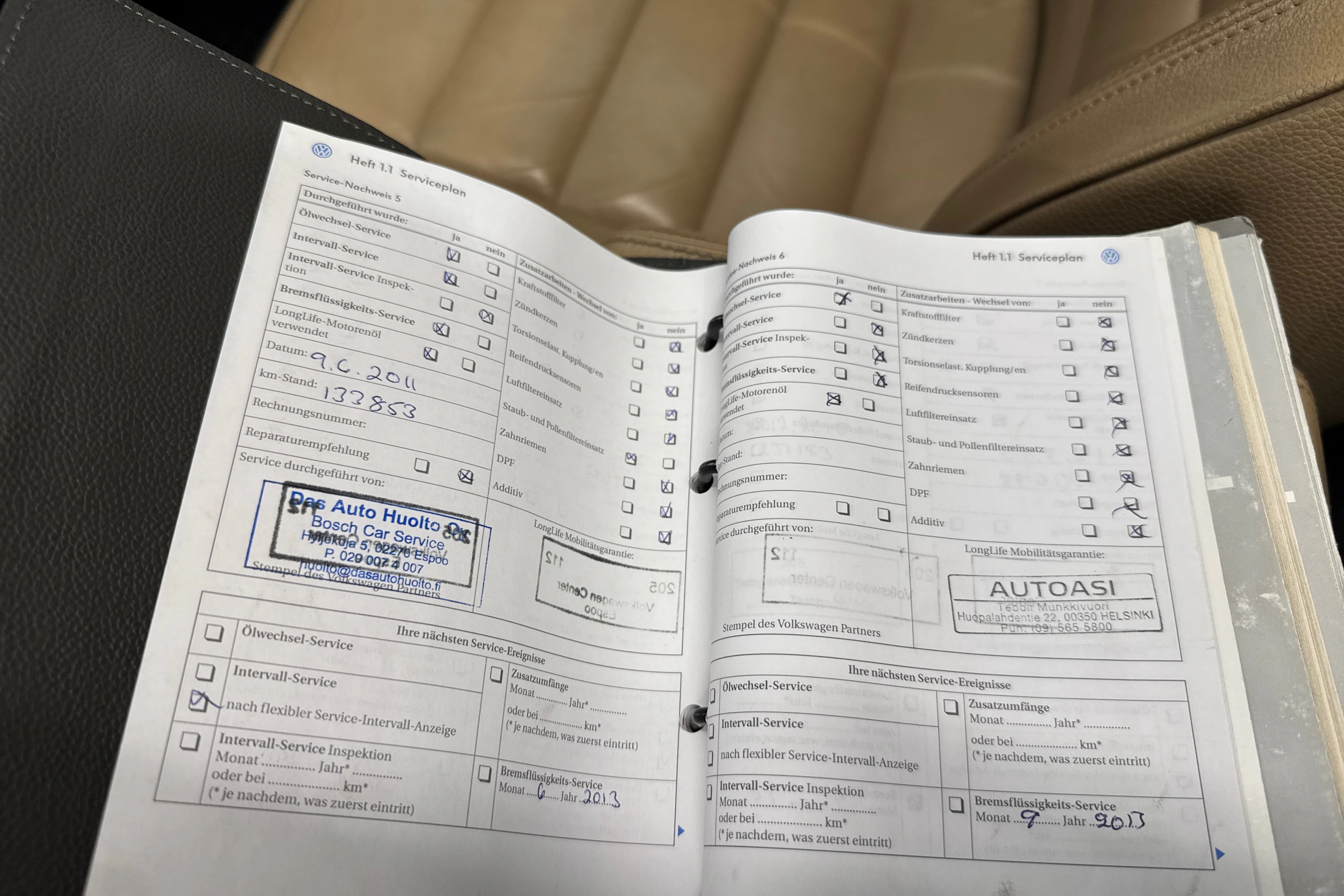 sininen Volkswagen Touareg 2005 kuva 21.