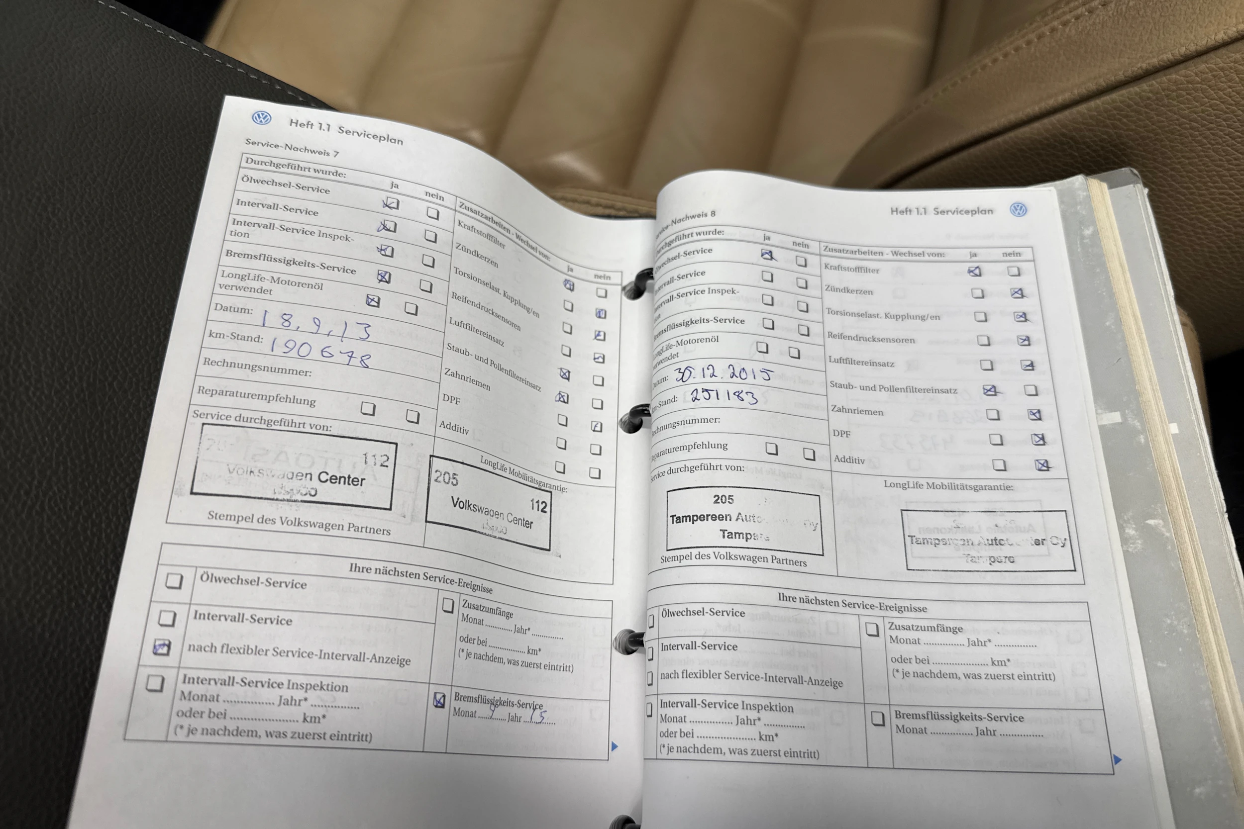 sininen Volkswagen Touareg 2005 kuva 22.