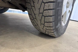 sininen Volkswagen Touareg 2005 kuva 31.