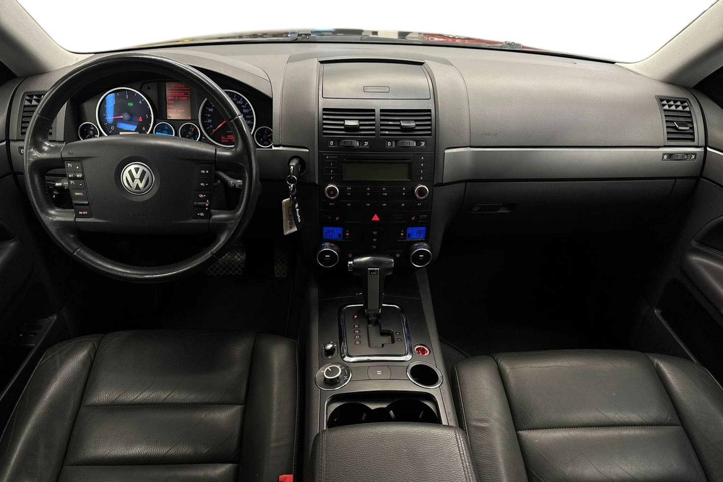 hopea Volkswagen Touareg 2007 kuva 9.