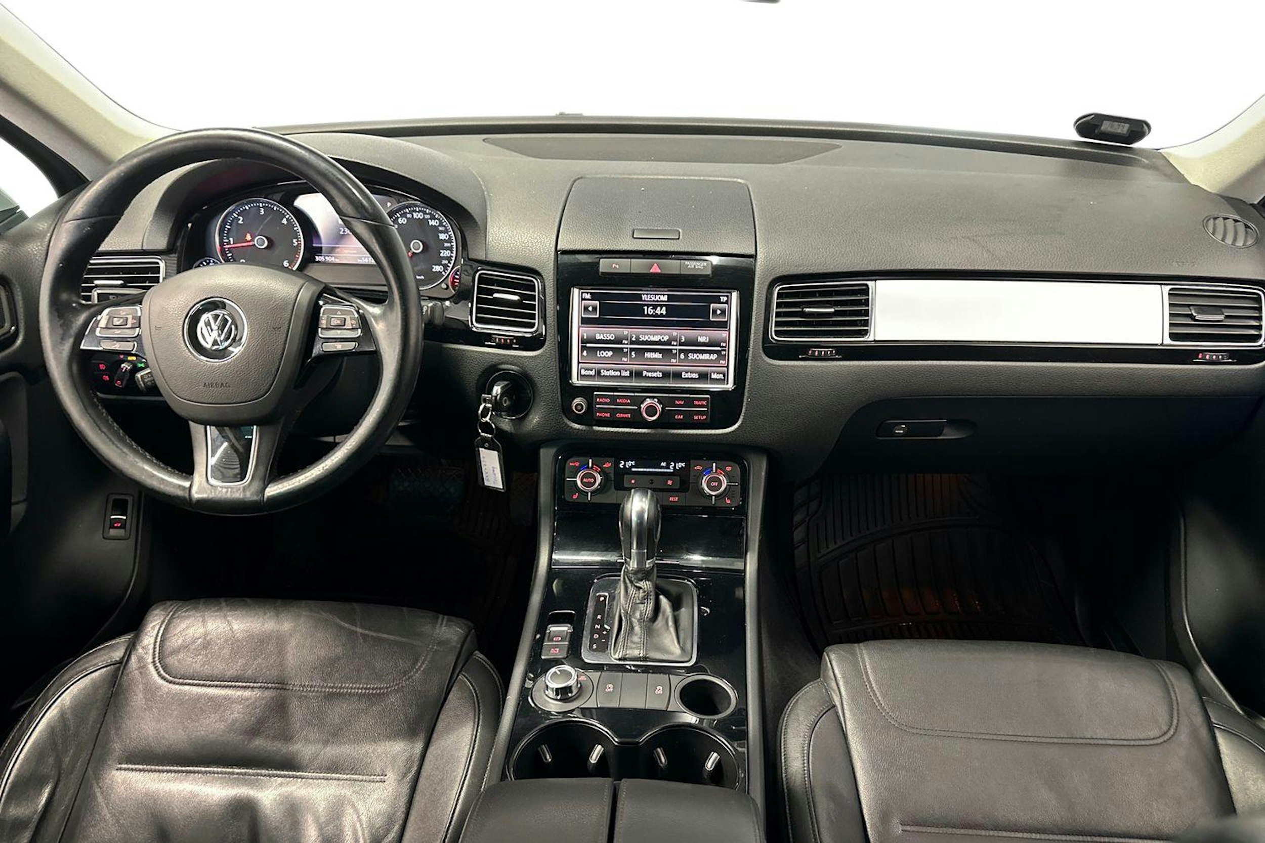 hopea Volkswagen Touareg 2010 kuva 10.