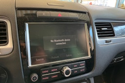 Musta Volkswagen TOUAREG 2011 kuva 20.