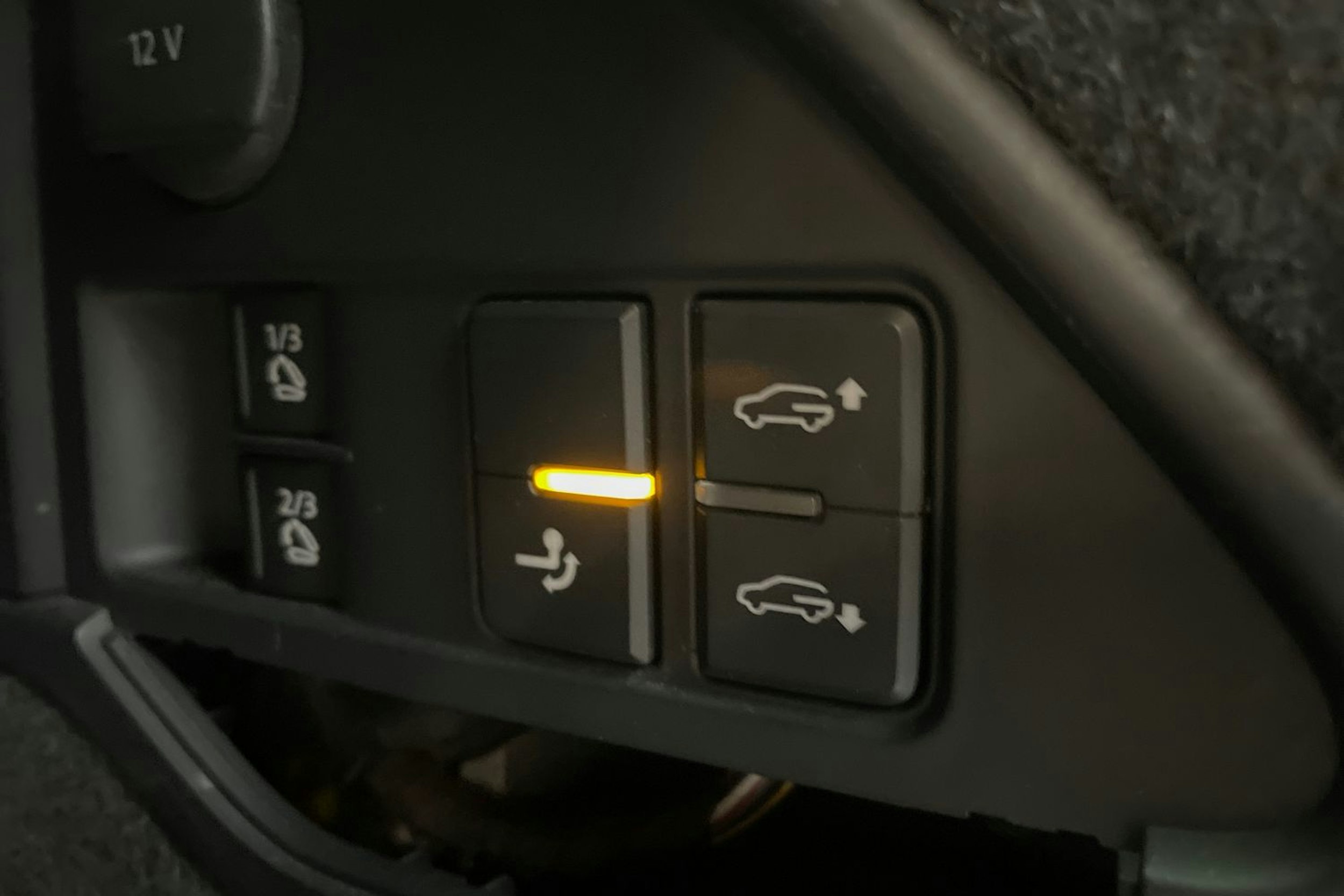 Musta Volkswagen TOUAREG 2011 kuva 27.