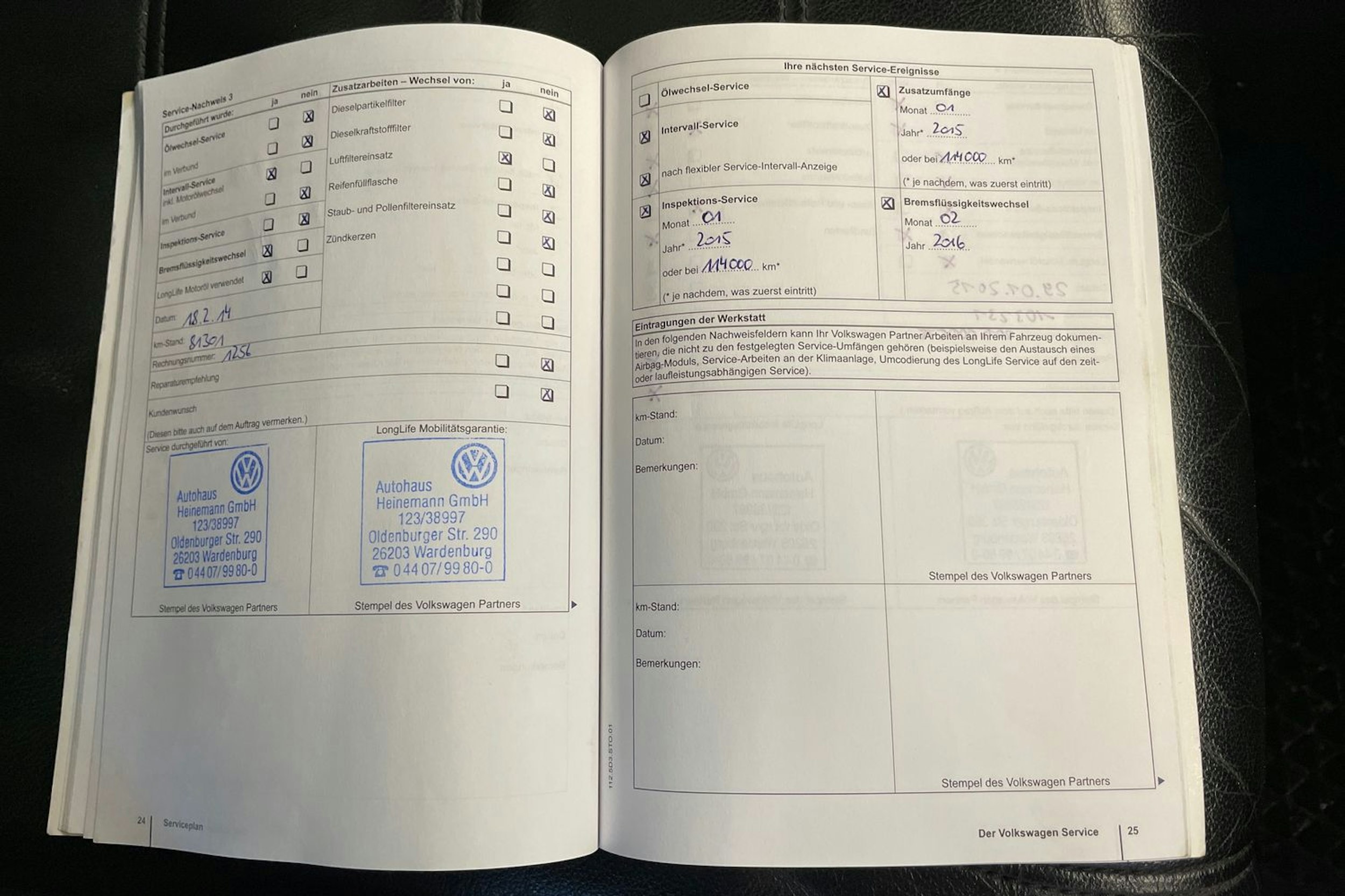 Musta Volkswagen TOUAREG 2011 kuva 31.