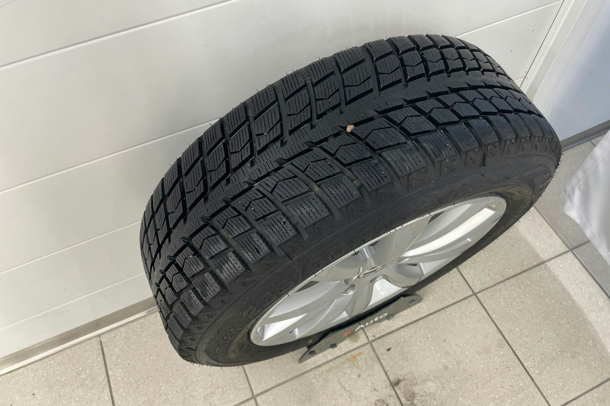 Musta Volkswagen TOUAREG 2012 kuva 24.