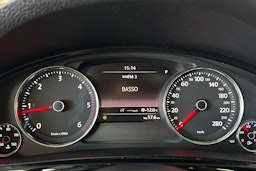 Musta Volkswagen TOUAREG 2011 kuva 16.