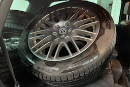 Valkoinen Volkswagen TOUAREG 2011 kuva 13.