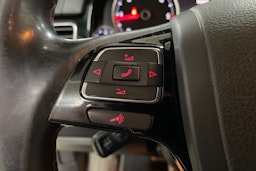 Valkoinen Volkswagen TOUAREG 2011 kuva 23.