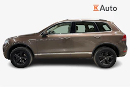 ruskea (beige) Volkswagen Touareg 2012 kuva 5.