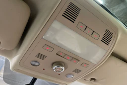 ruskea (beige) Volkswagen Touareg 2012 kuva 23.