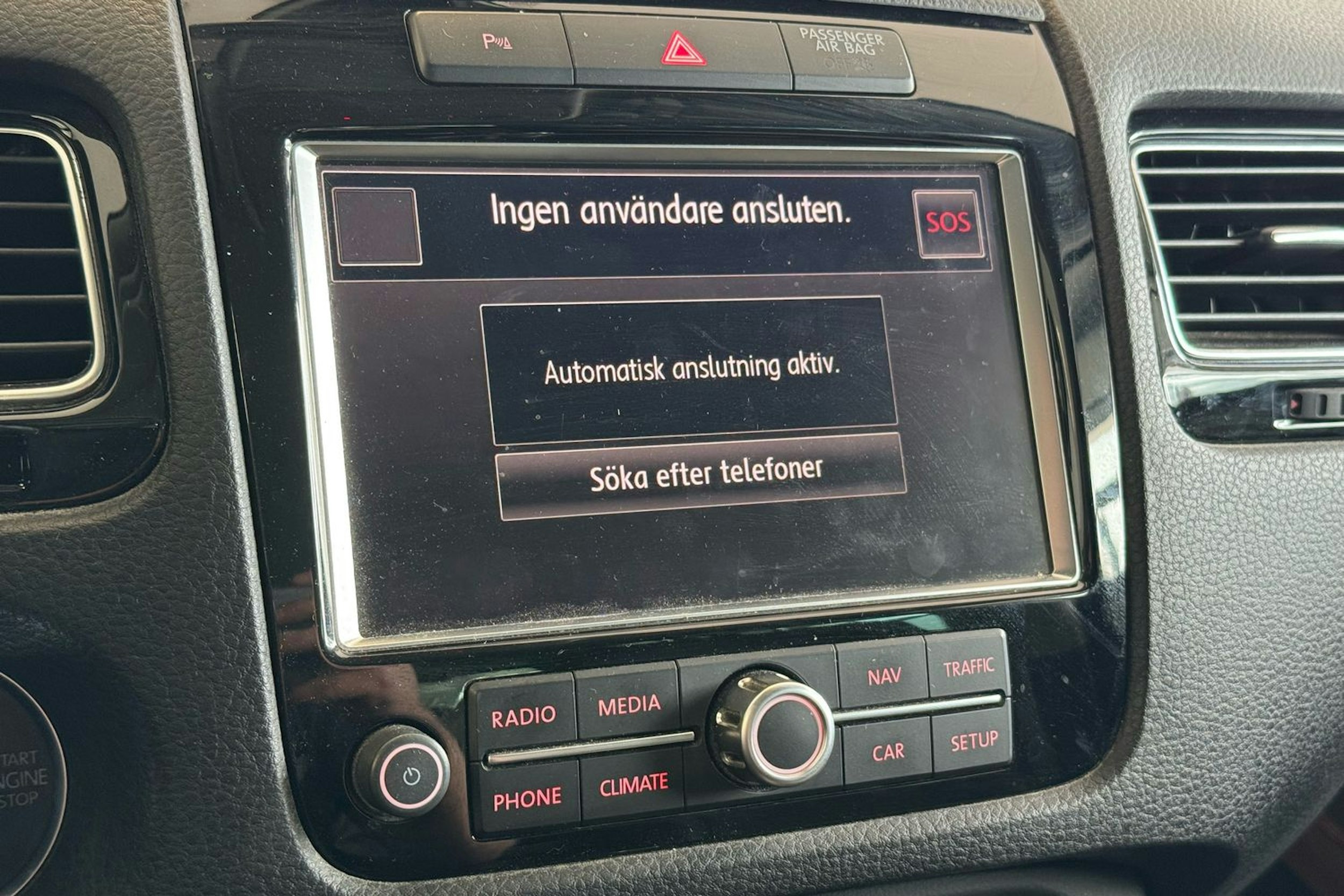 harmaa Volkswagen Touareg 2013 kuva 22.