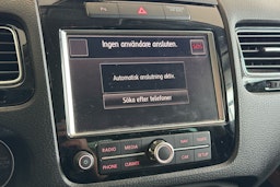 harmaa Volkswagen Touareg 2013 kuva 22.