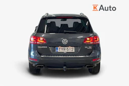 harmaa Volkswagen Touareg 2012 kuva 3.