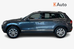 harmaa Volkswagen Touareg 2012 kuva 5.