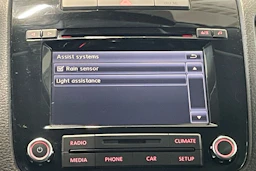 harmaa Volkswagen Touareg 2012 kuva 20.