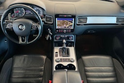 Musta Volkswagen TOUAREG 2013 kuva 9.
